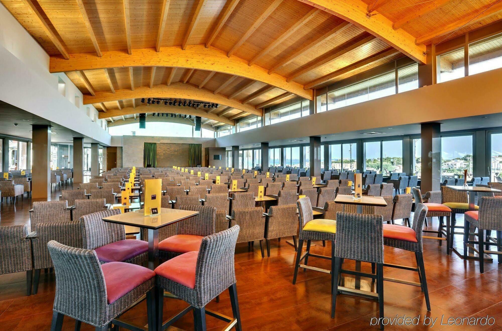 Occidental Menorca (Adults Only) Hotel Punta Prima  Restaurante foto